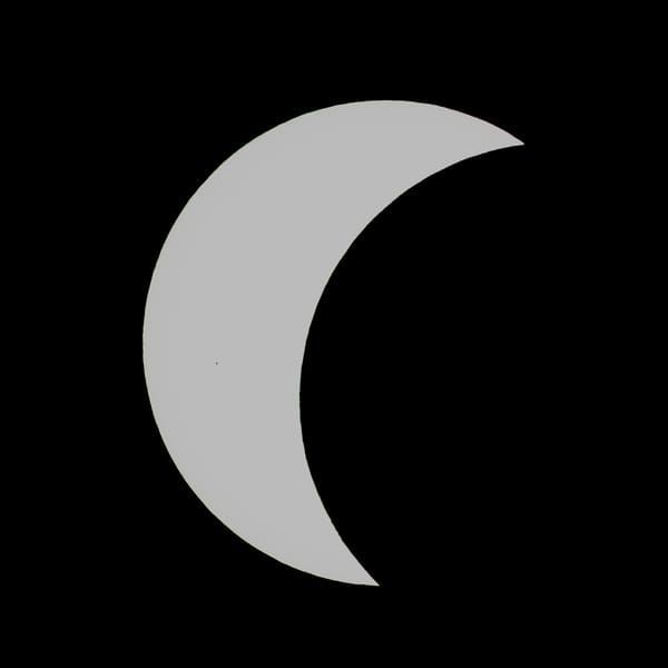 24 Solar Eclipse 11